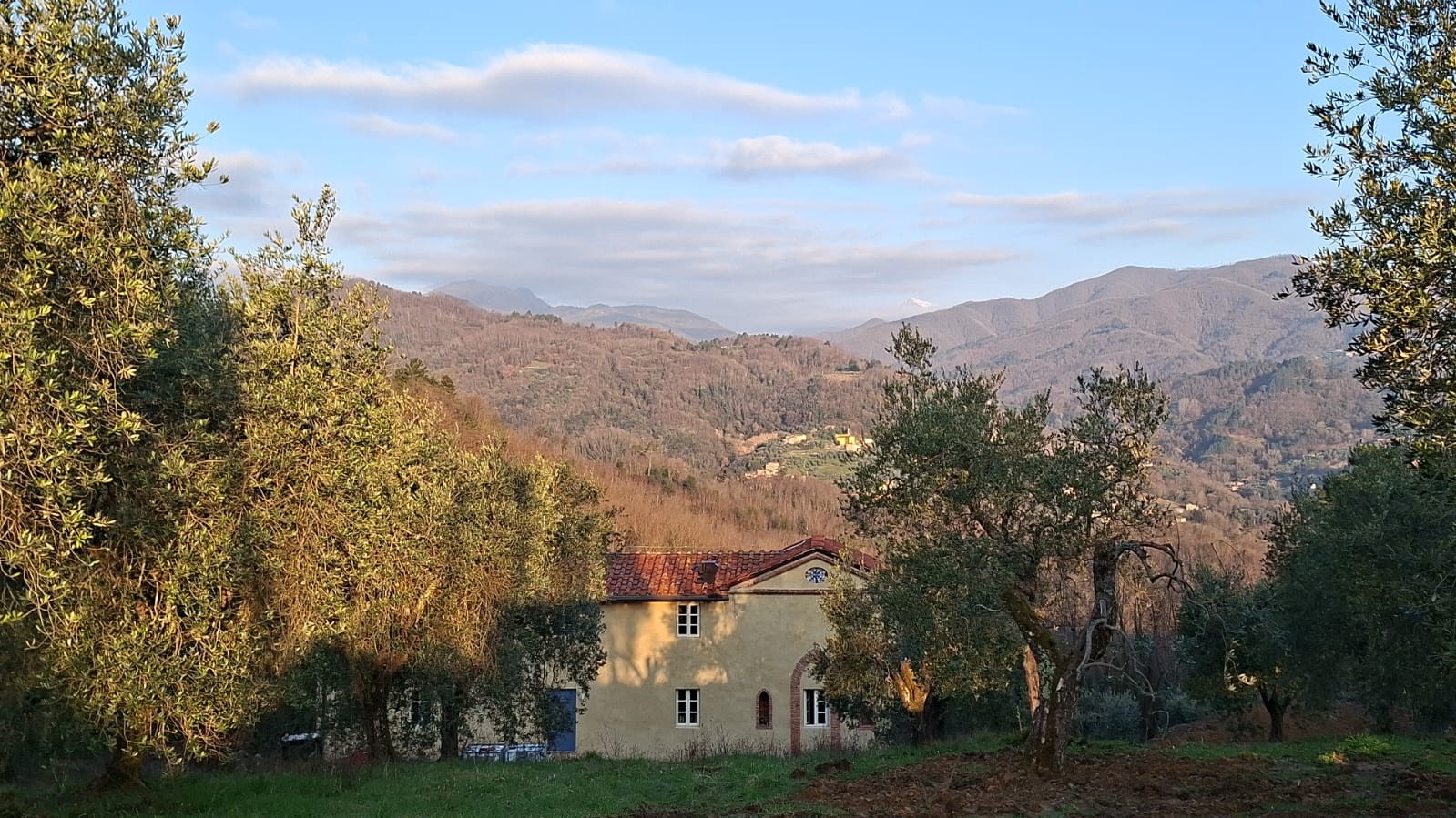 Villa and Hills
